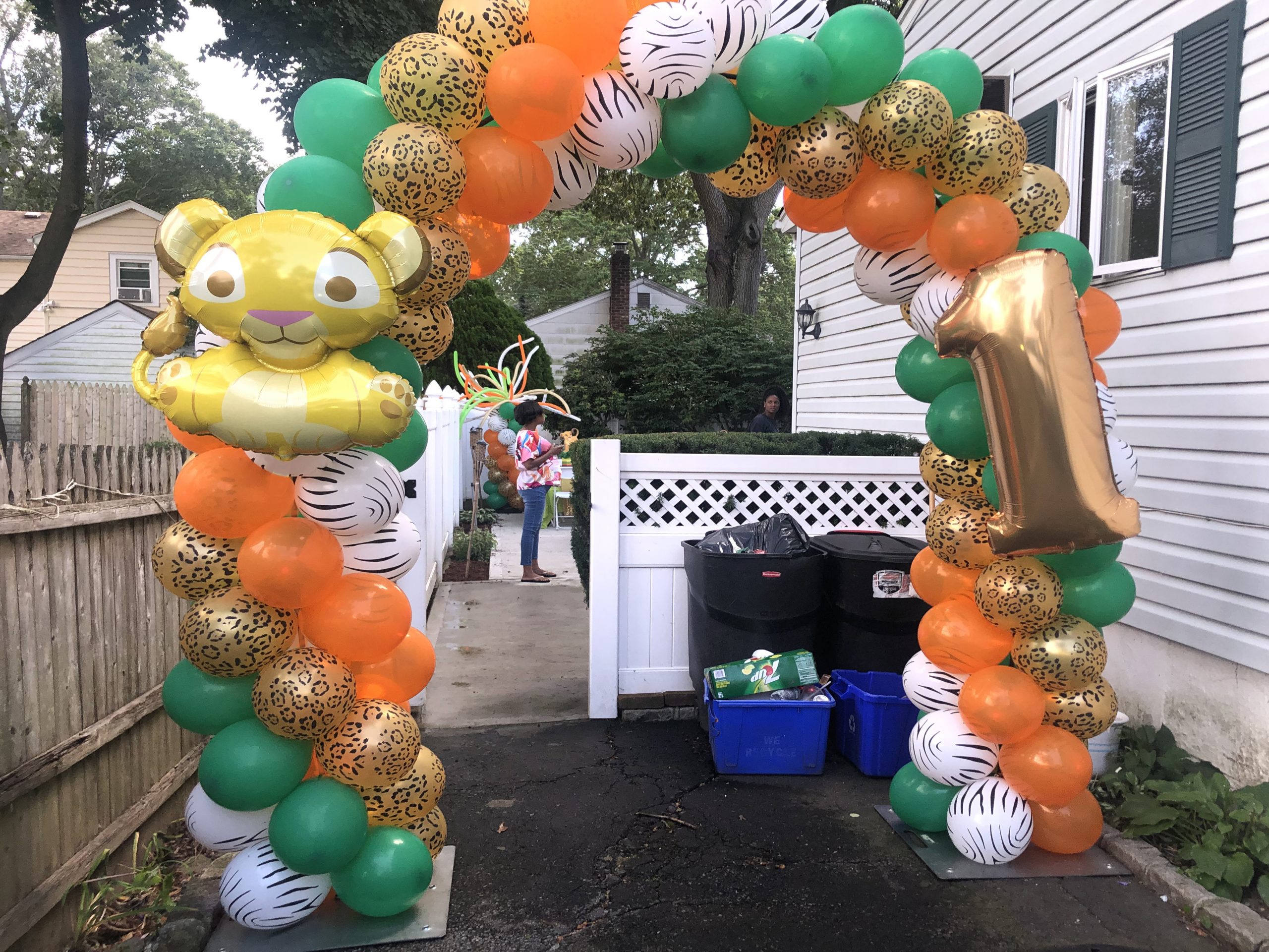 Lion King Balloon Arch - The Brat Shack Party Store