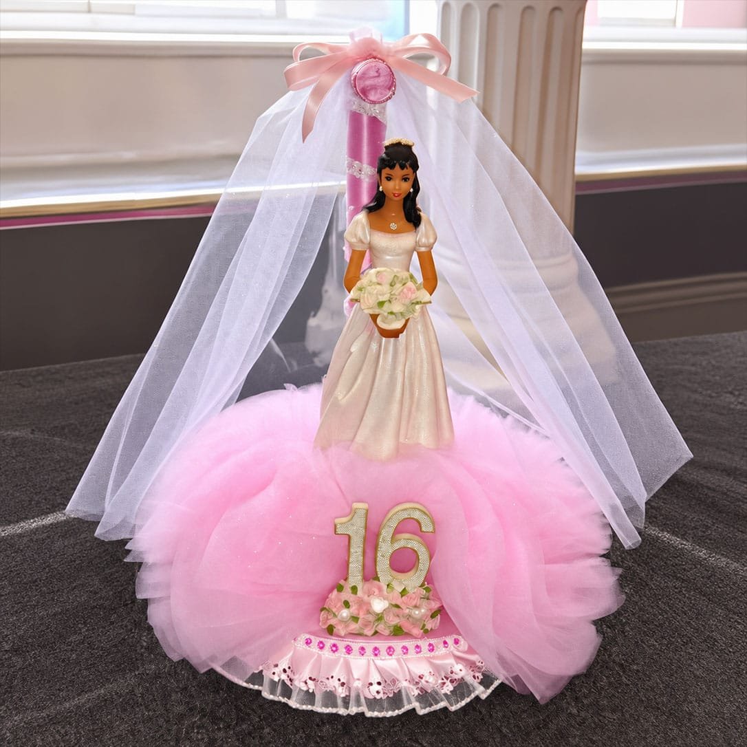 sweet 16 princess-centerpiece with tulle