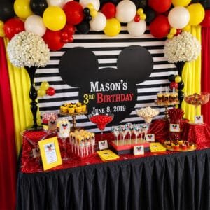 mickey mouse-treat table