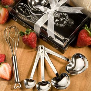 FashionCraft 4207 Measuring Spoon And Whisk Favor Sets