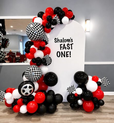 fast one birthday arch
