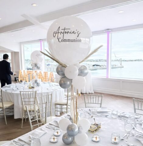 custom elegant balloon for communion
