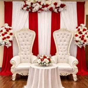 RED & whITE-backdrop & sweet heart table
