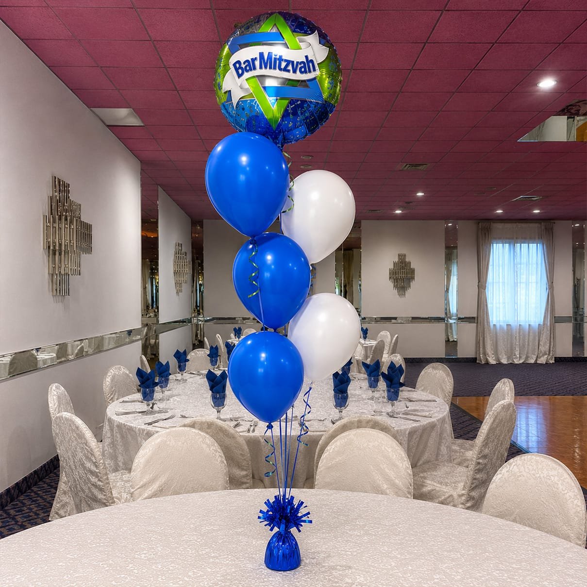 Balloon table set up bouquet The Brat Shack